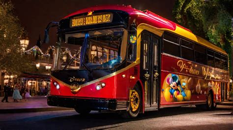 What Time Do the Disney Buses Start Running: A Journey Through Time and Imagination