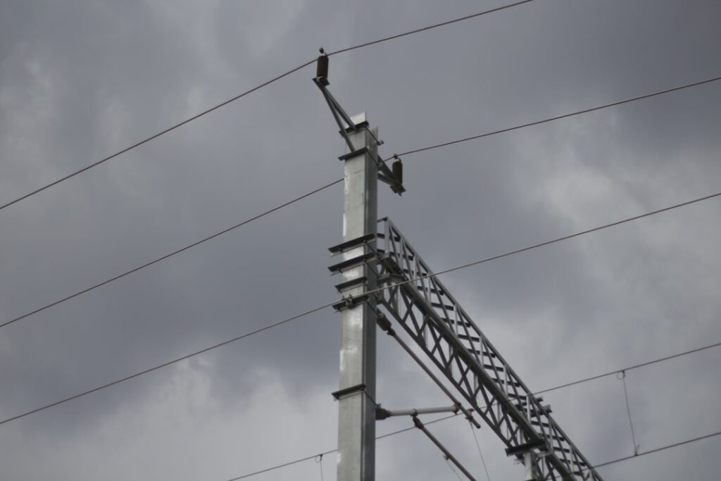 découvrez les risques et les précautions à prendre dans une ville dangereuse pour assurer votre sécurité au quotidien.