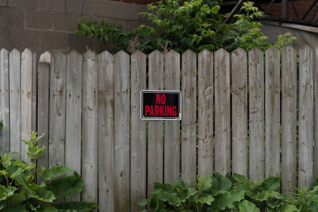 découvrez les quartiers à éviter pour garantir votre sécurité et votre confort lors de votre séjour ou installation. conseils et informations essentielles.