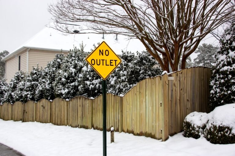 découvrez les quartiers à éviter pour garantir votre sécurité et votre tranquillité lors de votre visite ou installation.