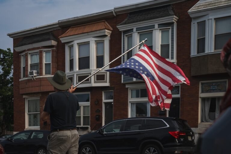 découvrez les quartiers de baltimore, leurs caractéristiques uniques, leur histoire, et ce qui les rend spéciaux pour vivre, travailler et visiter.